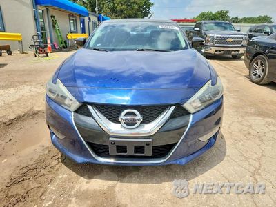 Piąte zdjęcie samochodu w środku: 2016 NISSAN MAXIMA PLATINUM VIN:1N4AA6APXGC401781 - miniatura