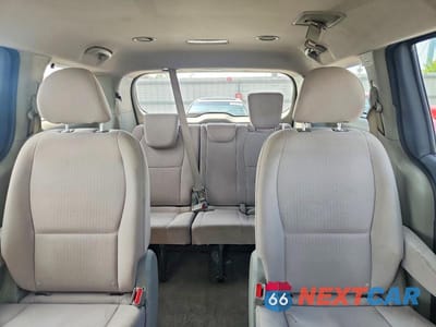 Zdjęcie 10 z 13 samochodu: 2016 KIA SEDONA LX VIN:KNDMB5C10G6129117 - miniatura