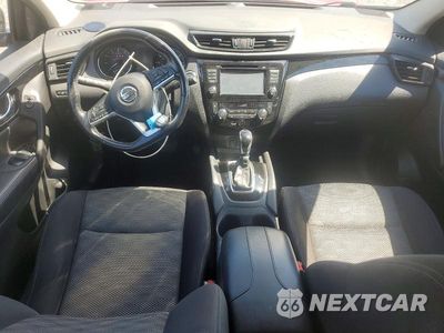 Zdjęcie 8 z 13 samochodu: 2018 NISSAN ROGUE SPORT SV VIN:JN1BJ1CP0JW195717 - miniatura