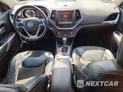 Zdjęcie 8 z 13 samochodu: 2018 JEEP CHEROKEE LATITUDE PLUS VIN:1C4PJLLB9JD513459 - miniatura