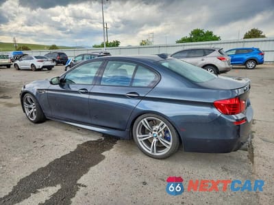 Drugie zdjęcie samochodu z przodu: 2013 BMW M5 VIN:WBSFV9C50DC773801 - miniatura