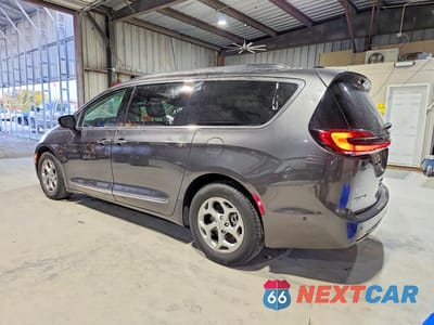 Drugie zdjęcie samochodu z przodu: 2023 CHRYSLER PACIFICA LIMITED VIN:2C4RC1GG8PR575020 - miniatura