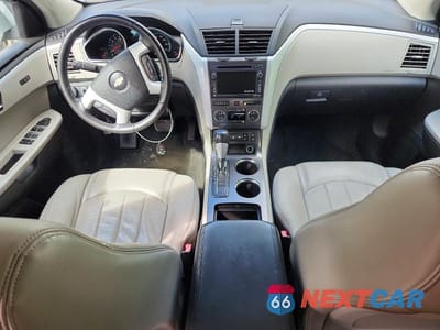 Zdjęcie 8 z 13 samochodu: 2010 CHEVROLET TRAVERSE LTZ VIN:1GNLRHED0AS116342 - miniatura