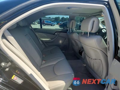 Zdjęcie 10 z 12 samochodu: 2006 MERCEDES-BENZ S 500 VIN:WDBNG75J86A470435 - miniatura