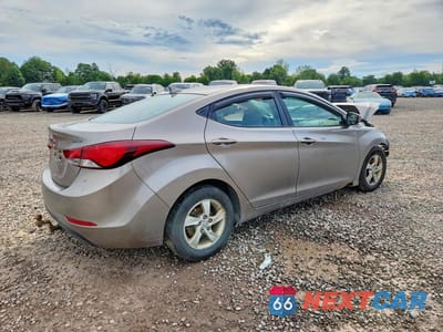 Trzecie zdjęcie samochodu z tyłu: 2014 HYUNDAI ELANTRA SE VIN:5NPDH4AE7EH537504 - miniatura