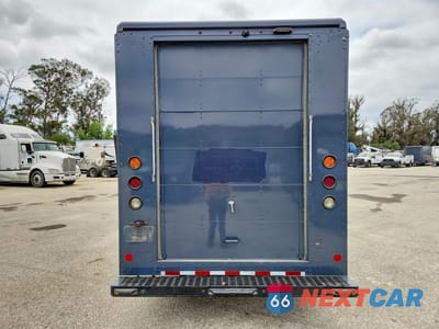 Zdjęcie 6 z 12 samochodu: 2021 FORD F59 DELIVERY TRUCK VIN:1F65F5KN0M0A01846 - miniatura