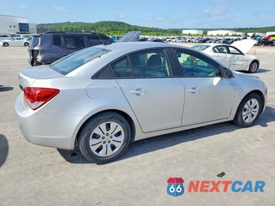 Trzecie zdjęcie samochodu z tyłu: 2013 CHEVROLET CRUZE LS VIN:1G1PB5SH1D7261359 - miniatura