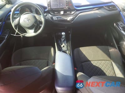 Zdjęcie 8 z 12 samochodu: 2020 TOYOTA C-HR XLE VIN:JTNKHMBX6L1077128 - miniatura