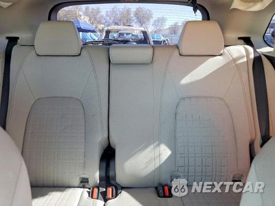 Zdjęcie 10 z 12 samochodu: 2024 HONDA HR-V LX VIN:3CZRZ1H32RM737142 - miniatura