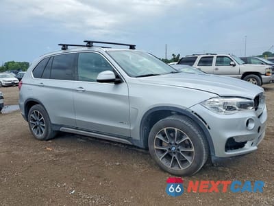 Czwarte zdjęcie samochodu z boku: 2017 BMW X5 XDRIVE35I VIN:5UXKR0C55H0V64937 - miniatura