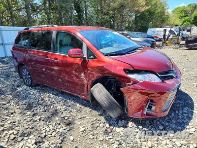 Czwarte zdjęcie samochodu z boku: 2019 TOYOTA SIENNA XLE 7-PASSENGER VIN:5TDDZ3DC3KS224991 - miniatura