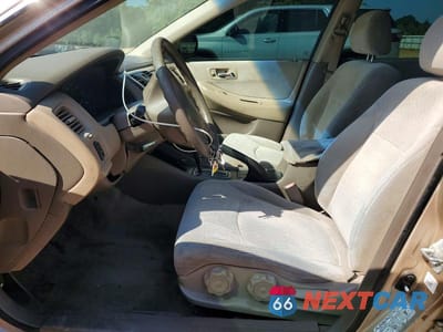 Zdjęcie 7 z 12 samochodu: 2001 HONDA ACCORD LX VIN:1HGCG56481A028965 - miniatura