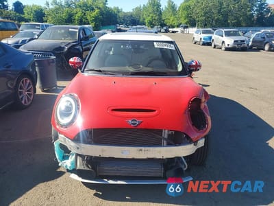 Piąte zdjęcie samochodu w środku: 2021 MINI COOPER S VIN:WMWXR5C01M2N82937 - miniatura