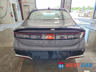 Zdjęcie 6 z 13 samochodu: 2024 HYUNDAI SONATA HYBRID SEL VIN:KMHL34JJ4RA097144 - miniatura
