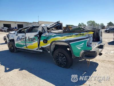Drugie zdjęcie samochodu z przodu: 2026 CHEVROLET SILVERADO K2500 CUSTOM VIN:2GC4KME77T1107595 - miniatura