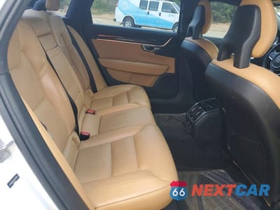 Zdjęcie 10 z 12 samochodu: 2018 VOLVO S90 T5 MOMENTUM VIN:LVY982AK0JP019175 - miniatura