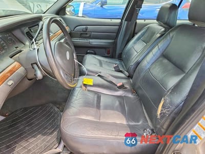 Zdjęcie 7 z 12 samochodu: 2004 FORD CROWN VICTORIA LX VIN:2FAHP74W04X142660 - miniatura
