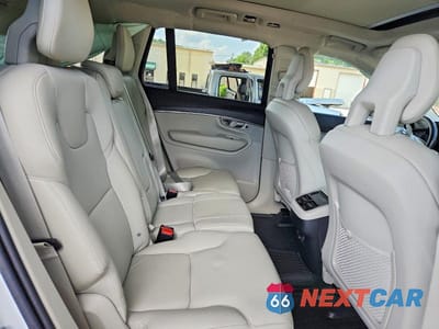 Zdjęcie 11 z 13 samochodu: 2020 VOLVO XC90 T6 MOMENTUM VIN:YV4A22PK5L1542238 - miniatura