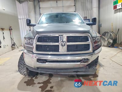Piąte zdjęcie samochodu w środku: 2012 DODGE RAM 2500 ST VIN:3C6UD5CL8CG142726 - miniatura