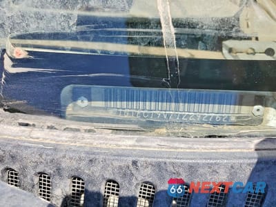 Zdjęcie 12 z 12 samochodu: 2001 GMC NEW SIERRA C1500 VIN:1GTEC19V71Z292762 - miniatura