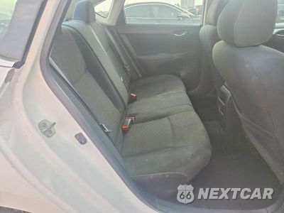 Zdjęcie 10 z 12 samochodu: 2019 NISSAN SENTRA S VIN:3N1AB7AP1KY228295 - miniatura
