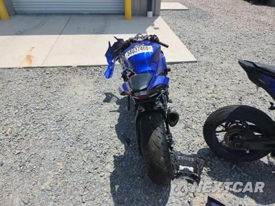 Czwarte zdjęcie samochodu z boku: 2023 YAMAHA YZFR1 VIN:JYARN66E9PA002926 - miniatura