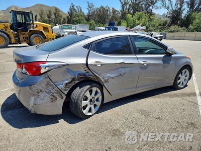 Czwarte zdjęcie samochodu z boku: 2012 HYUNDAI ELANTRA LIMITED VIN:KMHDH4AE9CU329056 - miniatura