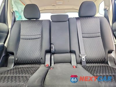 Zdjęcie 10 z 13 samochodu: 2019 NISSAN ROGUE SV VIN:KNMAT2MT3KP543896 - miniatura
