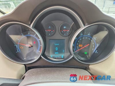 Zdjęcie 9 z 13 samochodu: 2011 CHEVROLET CRUZE LT VIN:1G1PG5S96B7109634 - miniatura