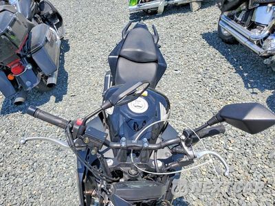 Piąte zdjęcie samochodu w środku: 2016 HONDA CB300 F VIN:MLHNC5215G5201337 - miniatura