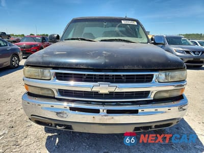 Piąte zdjęcie samochodu w środku: 2001 CHEVROLET SILVERADO K1500 VIN:2GCEK19T911206054 - miniatura
