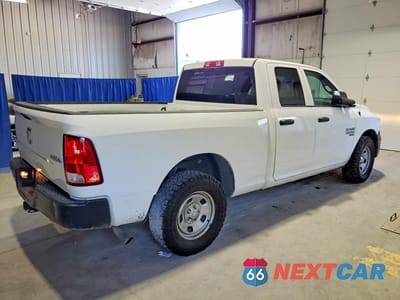 Trzecie zdjęcie samochodu z tyłu: 2022 RAM 1500 CLASSIC TRADESMAN VIN:1C6RR7FG3NS153002 - miniatura