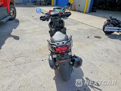 Czwarte zdjęcie samochodu z boku: 2025 YAMAHA YW125 VIN:RKRSEH9Y9SA007391 - miniatura
