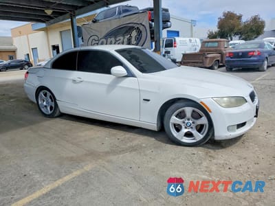 Czwarte zdjęcie samochodu z boku: 2010 BMW 328 I SULEV VIN:WBAWR3C51AP462758 - miniatura