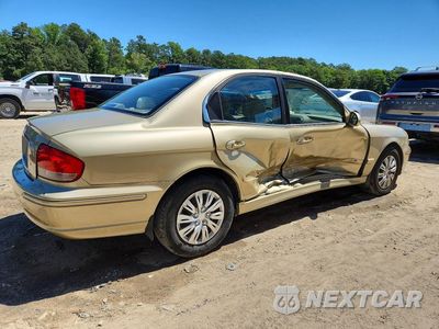Trzecie zdjęcie samochodu z tyłu: 2002 HYUNDAI SONATA GL VIN:KMHWF25H42A683915 - miniatura