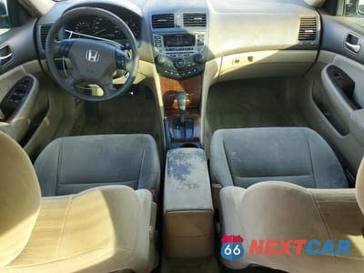 Zdjęcie 8 z 12 samochodu: 2006 HONDA ACCORD EX VIN:1HGCM56796A076663 - miniatura