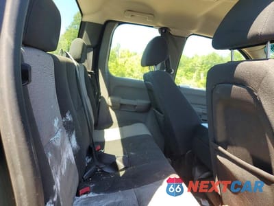 Zdjęcie 10 z 12 samochodu: 2008 CHEVROLET SILVERADO K2500 HEAVY DUTY VIN:1GCHK29K18E129456 - miniatura