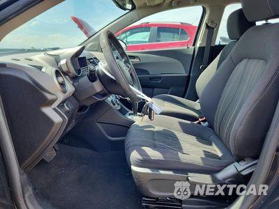 Zdjęcie 7 z 12 samochodu: 2015 CHEVROLET SONIC LT VIN:1G1JC6SH9F4182633 - miniatura