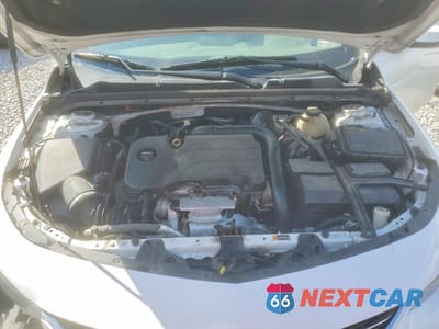 Zdjęcie 11 z 13 samochodu: 2018 CHEVROLET MALIBU LT VIN:1G1ZD5ST3JF268256 - miniatura