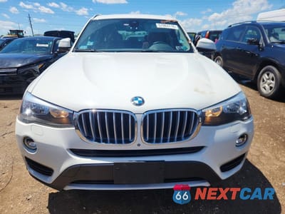 Piąte zdjęcie samochodu w środku: 2017 BMW X3 XDRIVE28I VIN:5UXWX9C35H0T21901 - miniatura