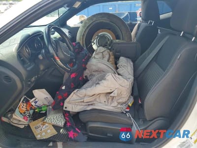 Zdjęcie 7 z 12 samochodu: 2015 DODGE CHALLENGER SXT VIN:2C3CDZAG6FH913131 - miniatura