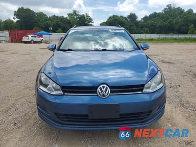 Piąte zdjęcie samochodu w środku: 2016 VOLKSWAGEN GOLF SPORTWAGEN S VIN:3VWA17AU8GM509463 - miniatura