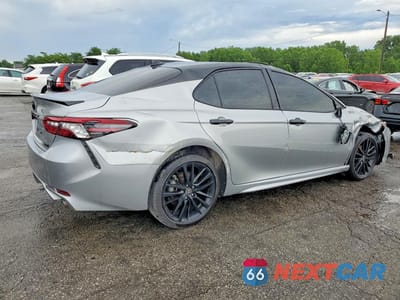 Trzecie zdjęcie samochodu z tyłu: 2024 TOYOTA CAMRY XSE VIN:4T1K61AK6RU220404 - miniatura