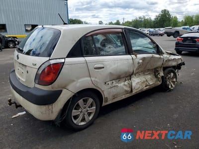Trzecie zdjęcie samochodu z tyłu: 2008 KIA RIO 5 SX VIN:KNADE163986348833 - miniatura