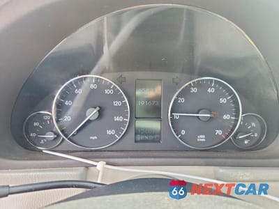 Zdjęcie 9 z 12 samochodu: 2007 MERCEDES-BENZ C 230 VIN:WDBRF52H17F847184 - miniatura