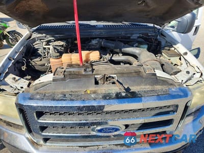 Zdjęcie 11 z 12 samochodu: 2003 FORD F250 SUPER DUTY VIN:1FTNX20LX3EB32973 - miniatura