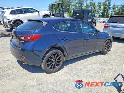 Trzecie zdjęcie samochodu z tyłu: 2016 MAZDA 3 TOURING VIN:JM1BM1L72G1350388 - miniatura