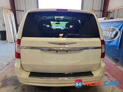 Zdjęcie 6 z 13 samochodu: 2016 CHRYSLER TOWN AND COUNTRY VIN:2C4RC1BG2GR253352 - miniatura