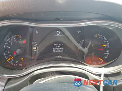 Zdjęcie 9 z 13 samochodu: 2021 JEEP GRAND CHEROKEE LIMITED VIN:1C4RJFBG3MC502913 - miniatura