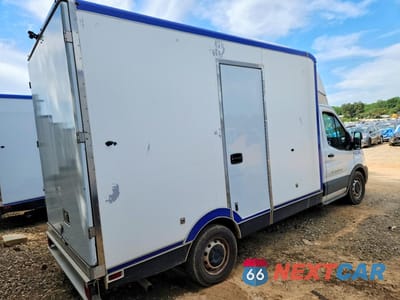 Trzecie zdjęcie samochodu z tyłu: 2021 FORD TRANSIT DELIVERY TRUCK VIN:1FDBW5Z83MKA79943 - miniatura
